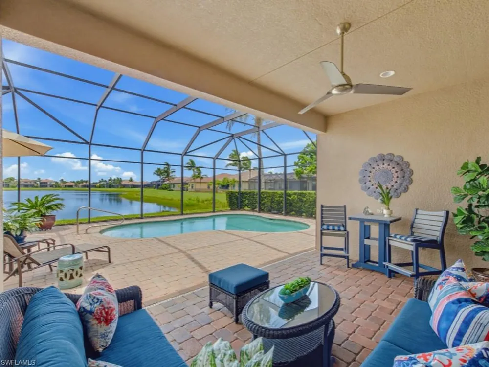 2871 Cinnamon Bay Circle Naples, FL 34119