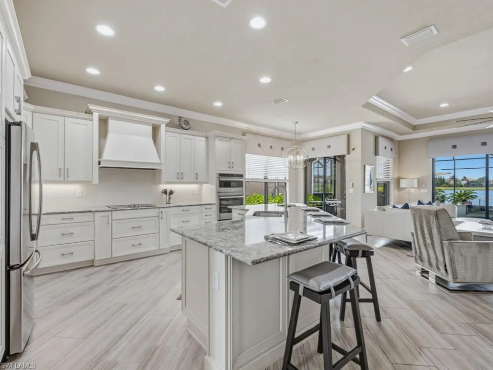 2871 Cinnamon Bay Circle Naples, FL 34119