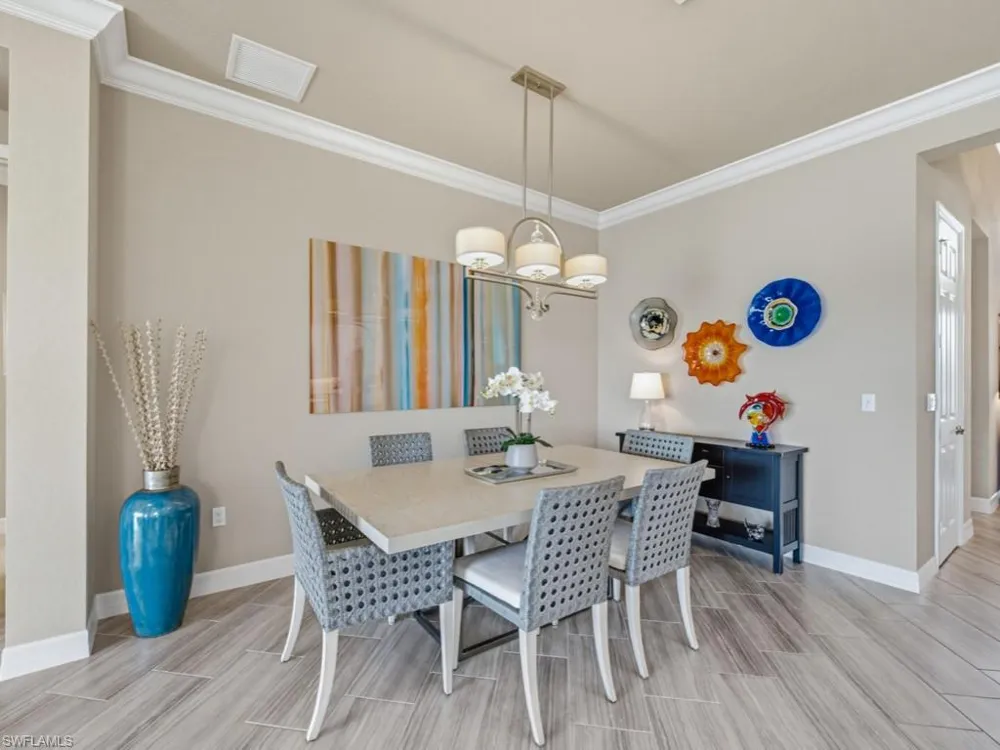 2871 Cinnamon Bay Circle Naples, FL 34119