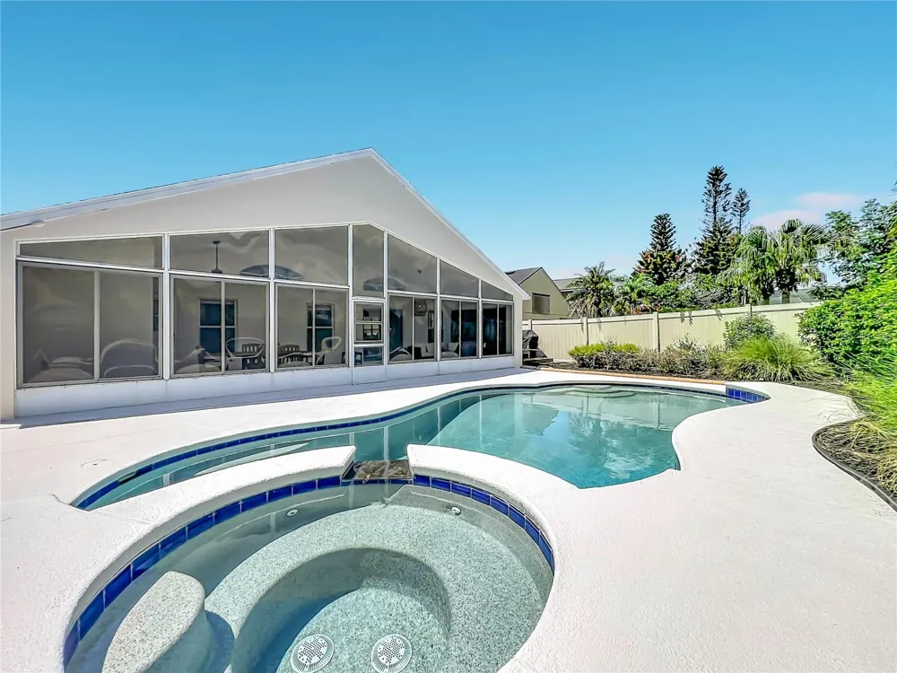 13343 HERON COVE DRIVE Orlando, FL 32837
