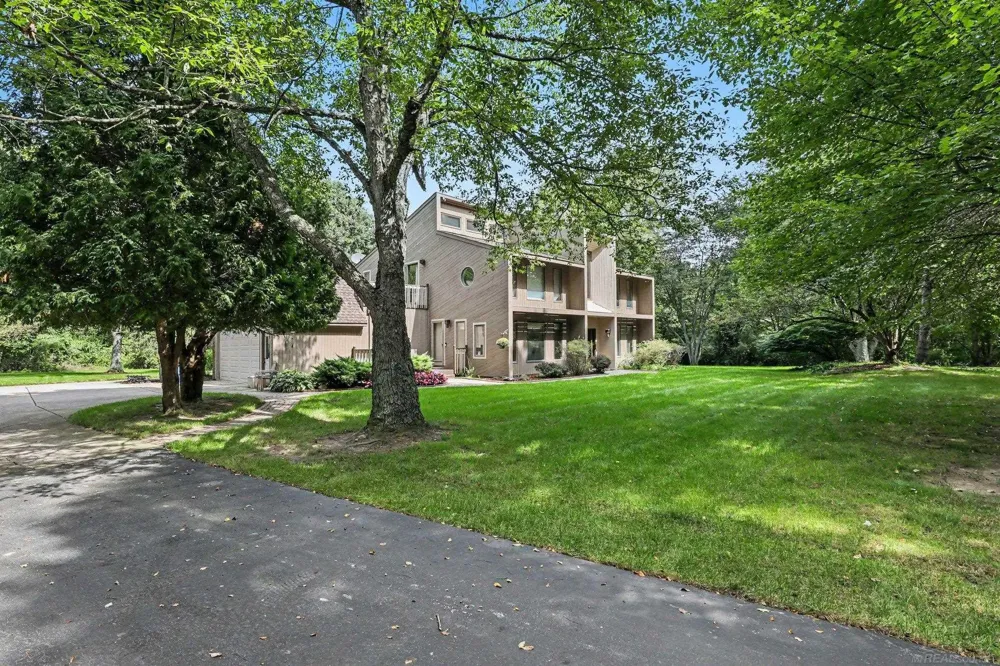 78718 Pearl Drive Bruce Township, MI 48065