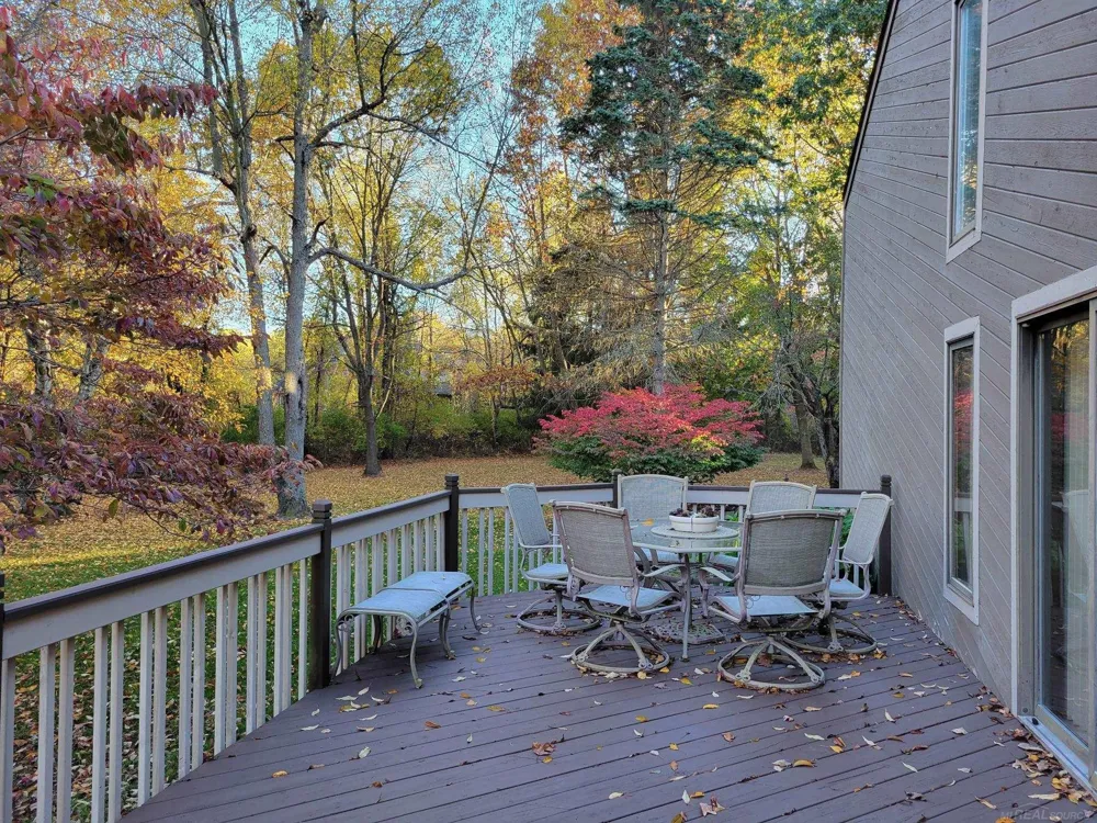 78718 Pearl Drive Bruce Township, MI 48065