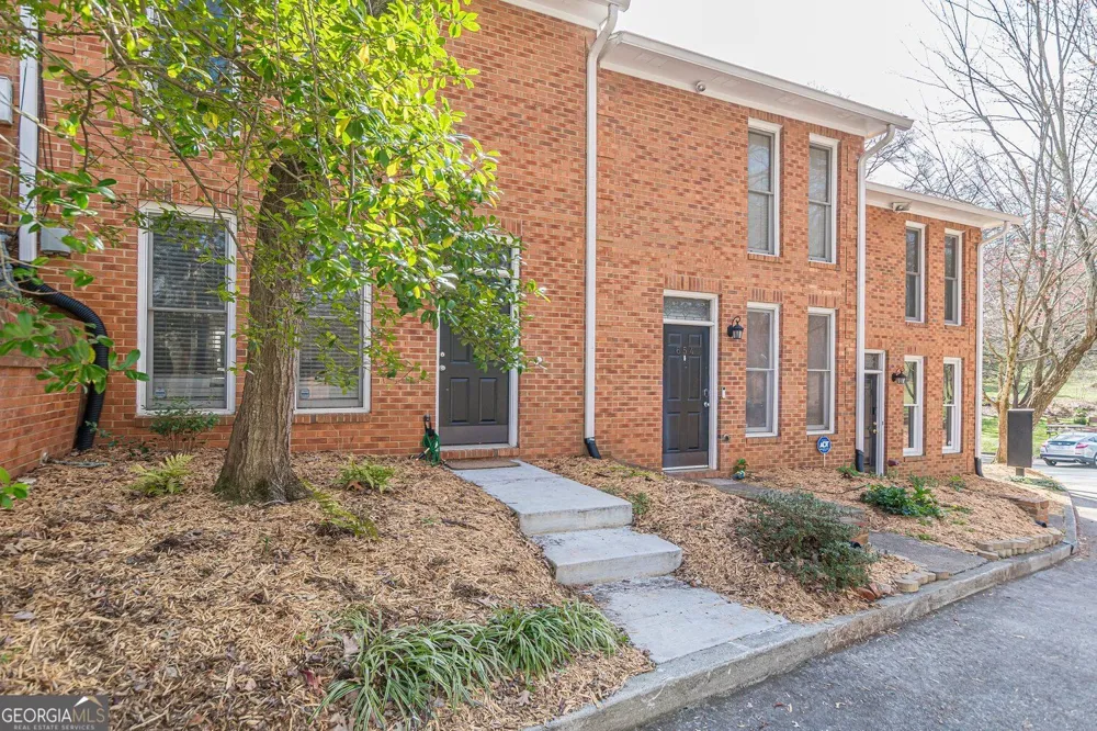 656 Park Village DR NE Atlanta, GA 30306
