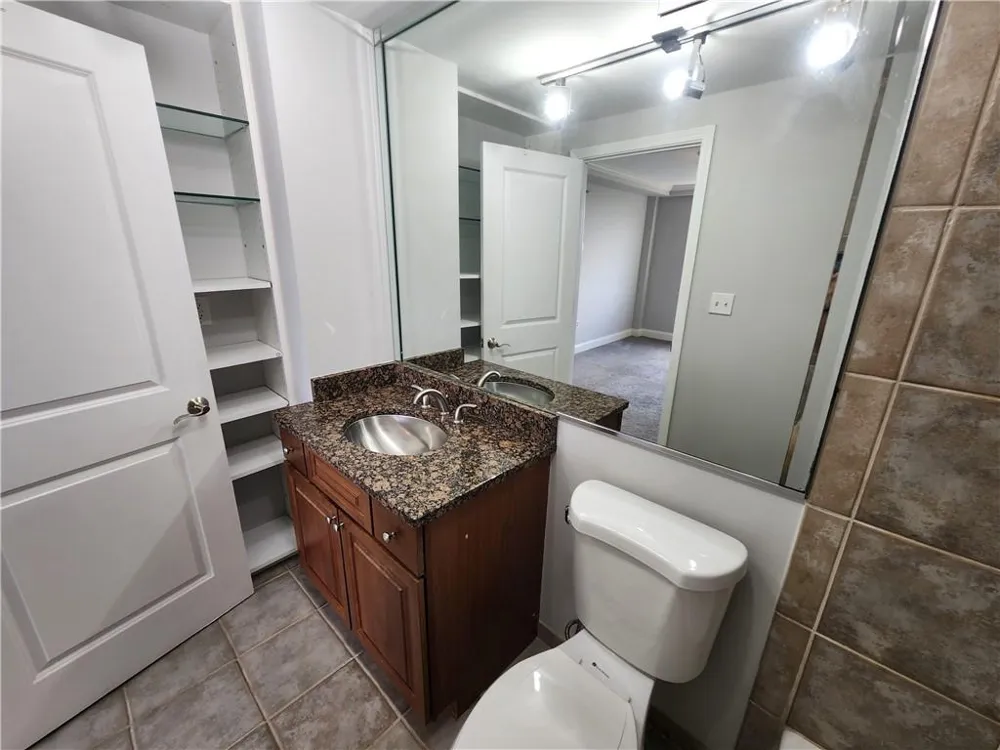 2479 Peachtree Road NE #901 Atlanta, GA 30305
