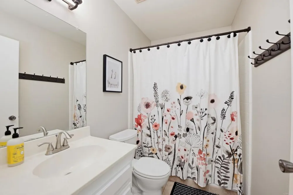 3553 Coconut Way Oceanside, CA 92058