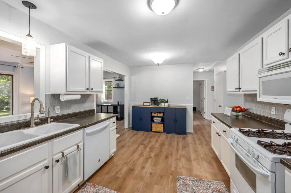 10702 Settlewood Drive SE Lowell, MI 49331