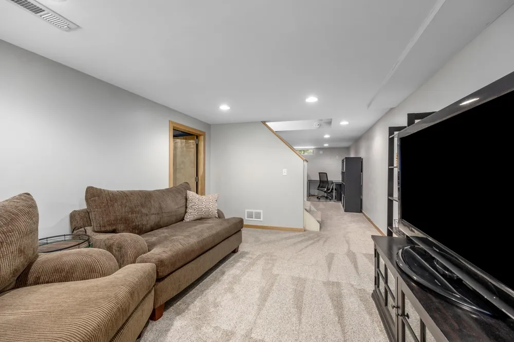 10702 Settlewood Drive SE Lowell, MI 49331