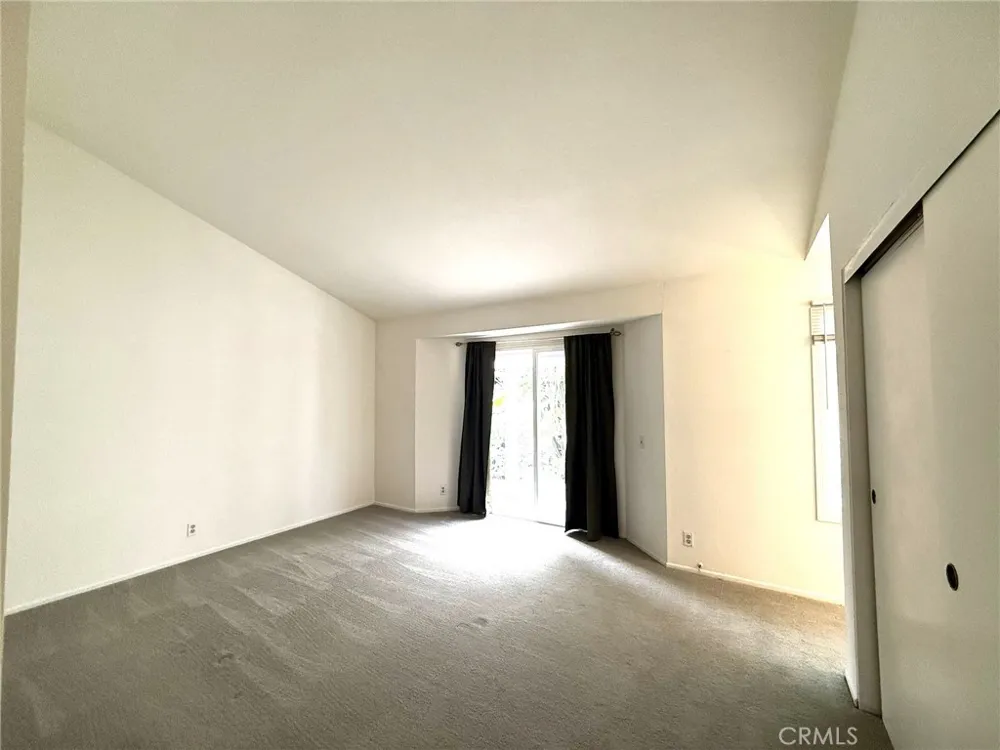 5 Duane Irvine, CA 92620