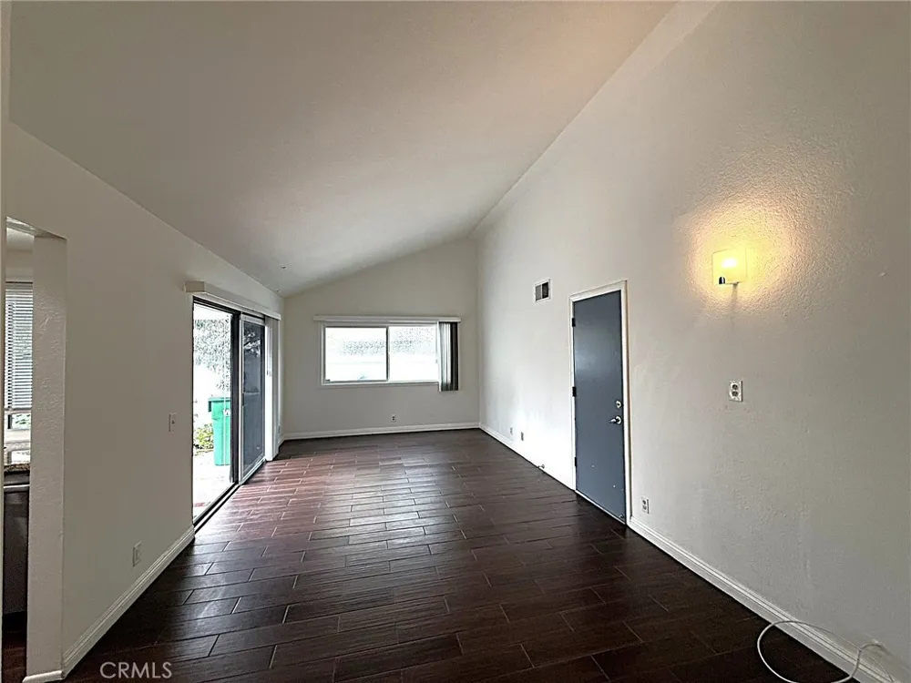 5 Duane Irvine, CA 92620