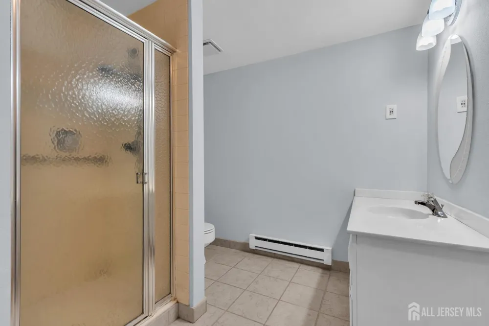 452-A Roxbury Lane Monroe, NJ 08831