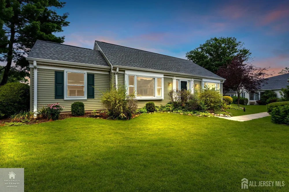 452-A Roxbury Lane Monroe, NJ 08831