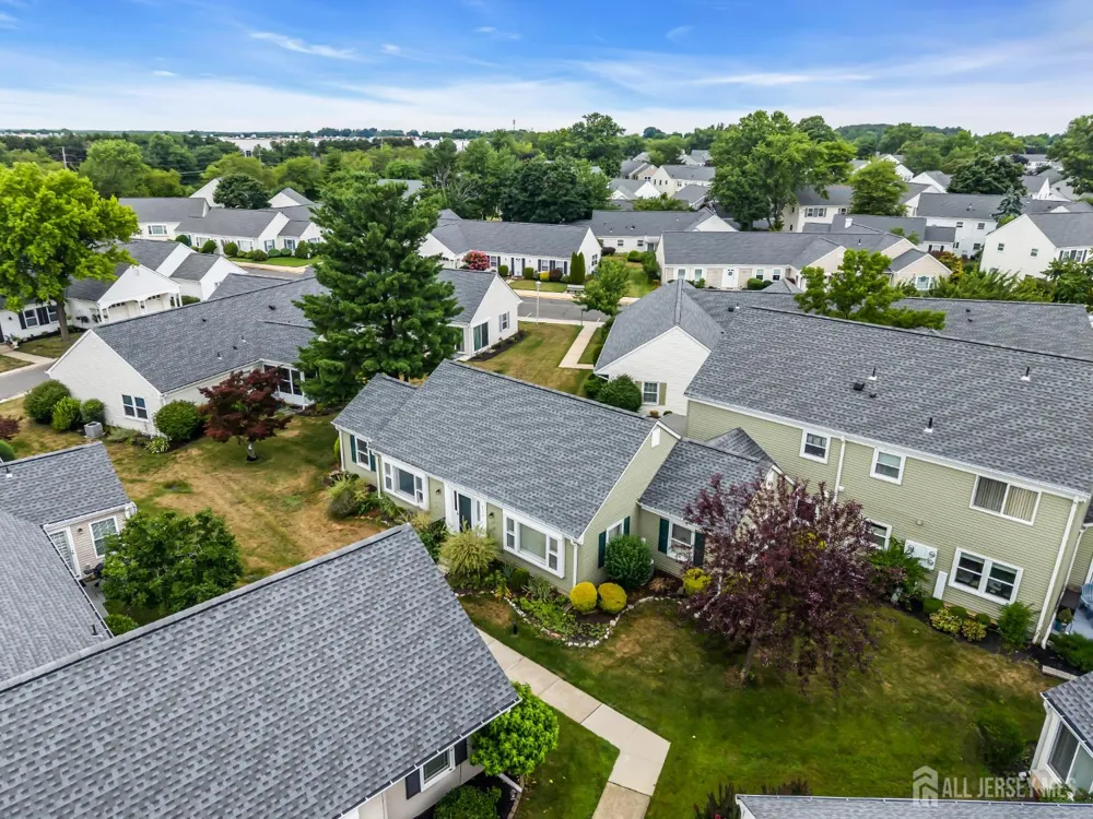 452-A Roxbury Lane Monroe, NJ 08831