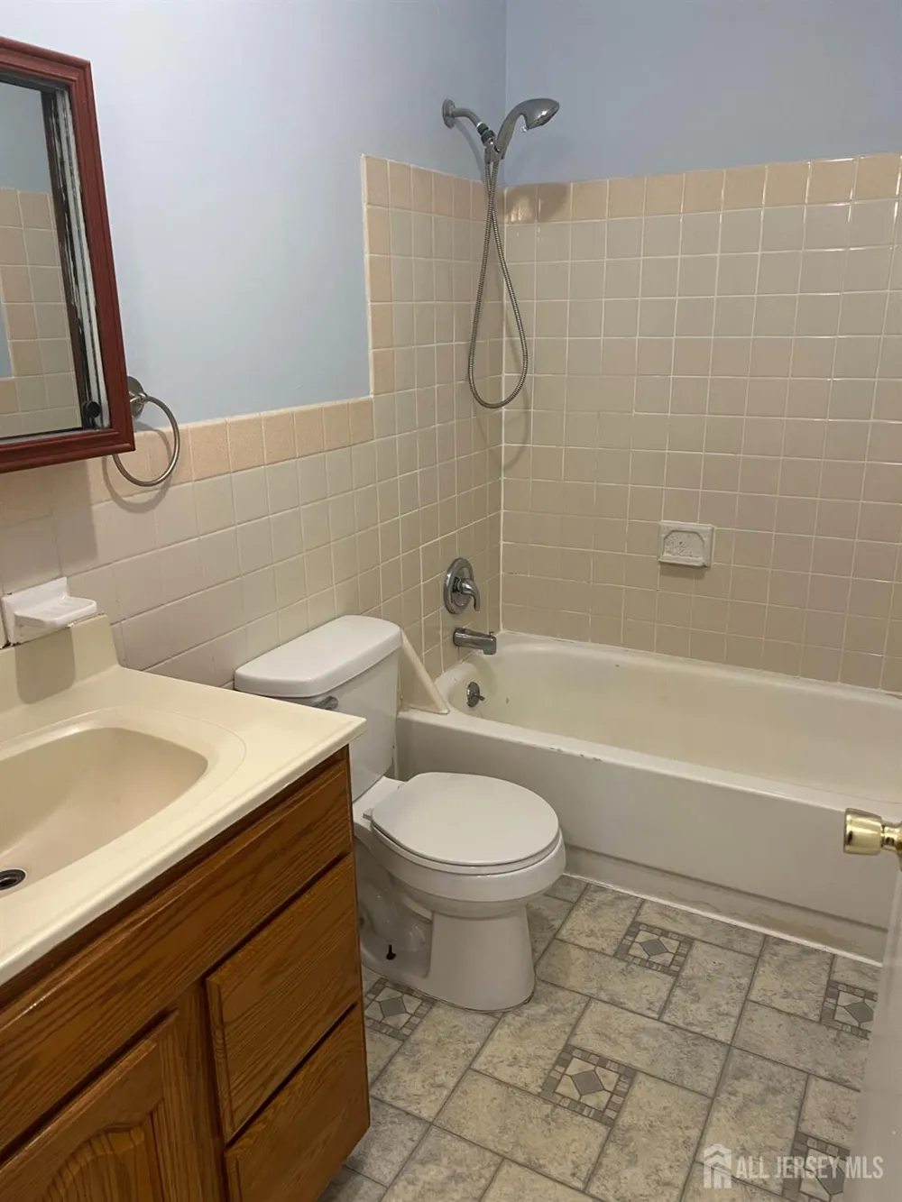 1105 Oaks Boulevard North Brunswick, NJ 08902