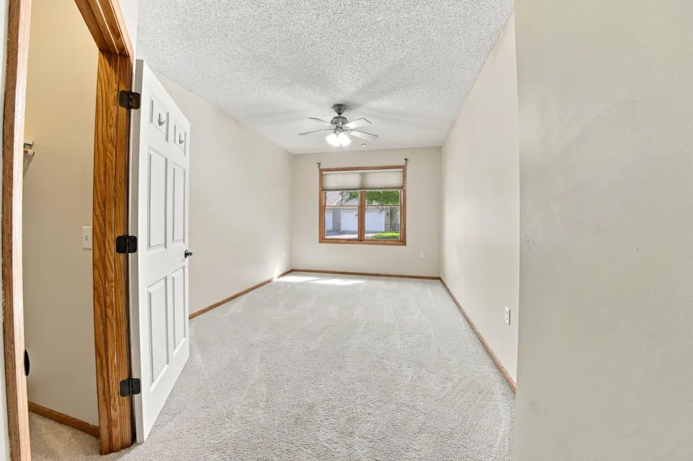 468 Hayes Drive Hastings, MN 55033