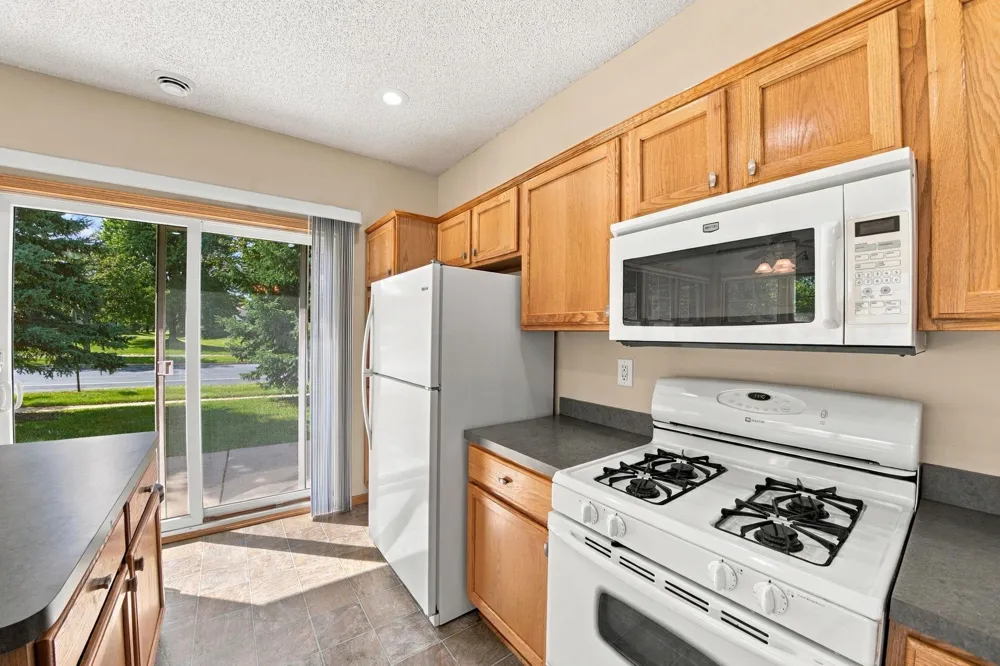 468 Hayes Drive Hastings, MN 55033