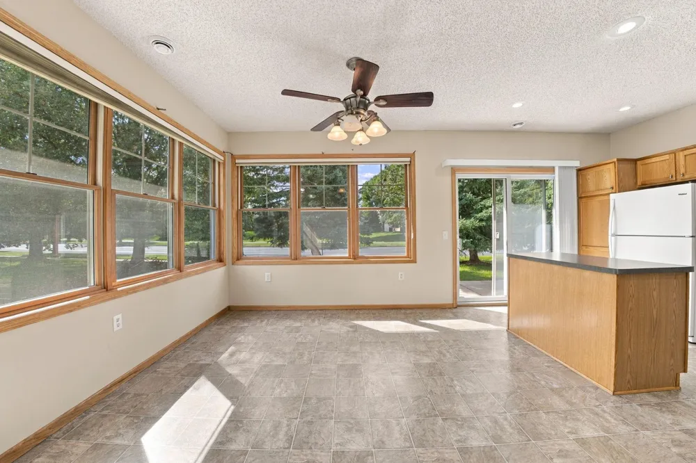 468 Hayes Drive Hastings, MN 55033