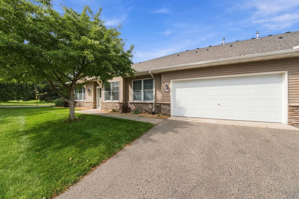 468 Hayes Drive Hastings, MN 55033