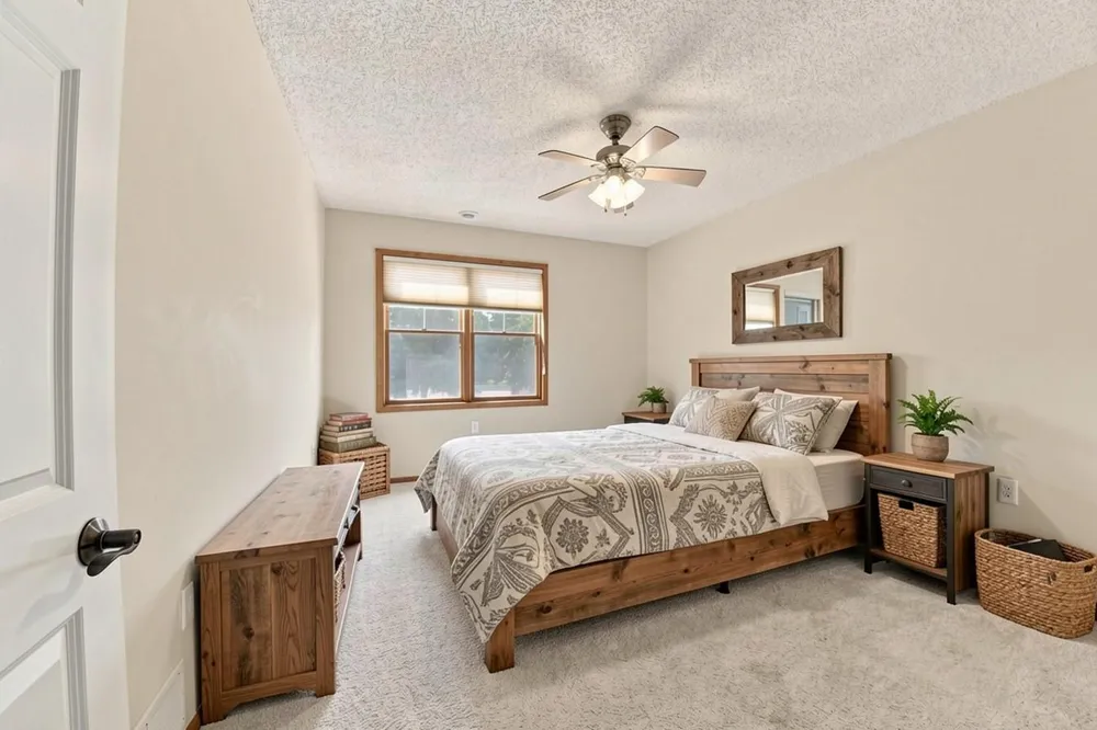 468 Hayes Drive Hastings, MN 55033