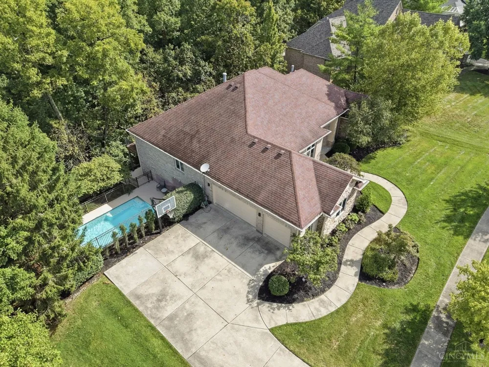 970 River Forest Drive Hamilton, OH 45039