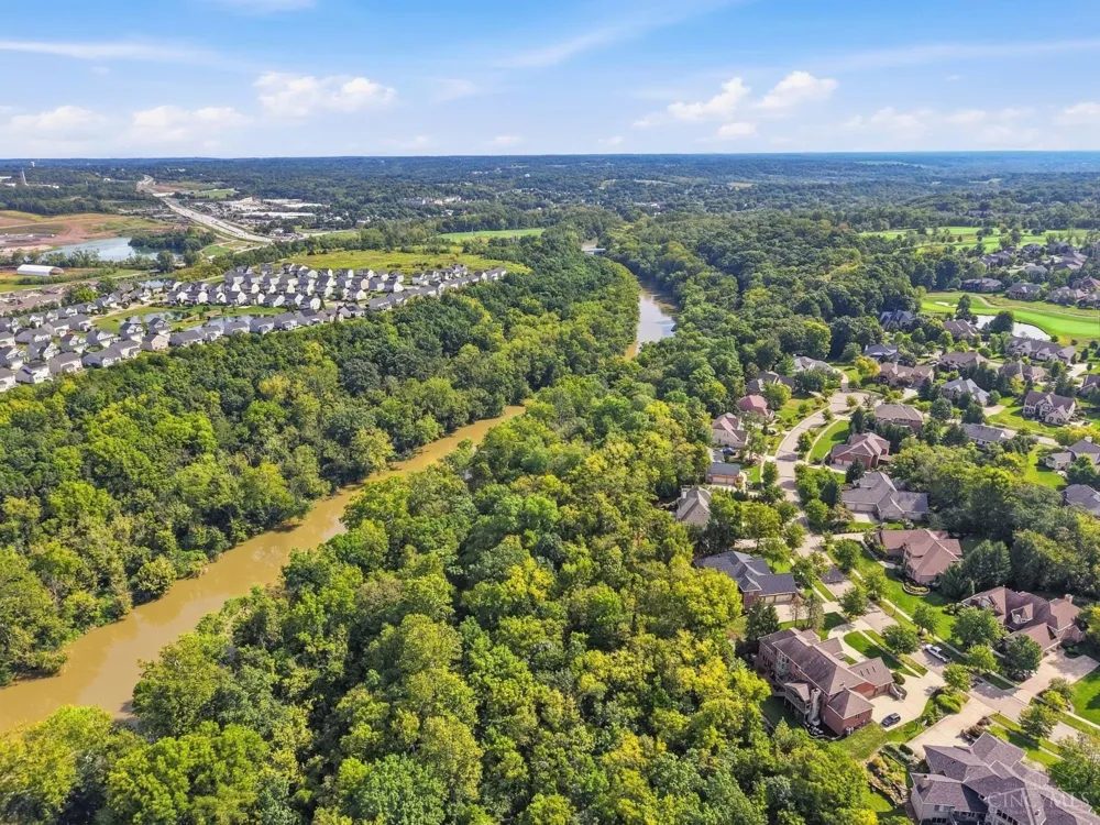 970 River Forest Drive Hamilton, OH 45039