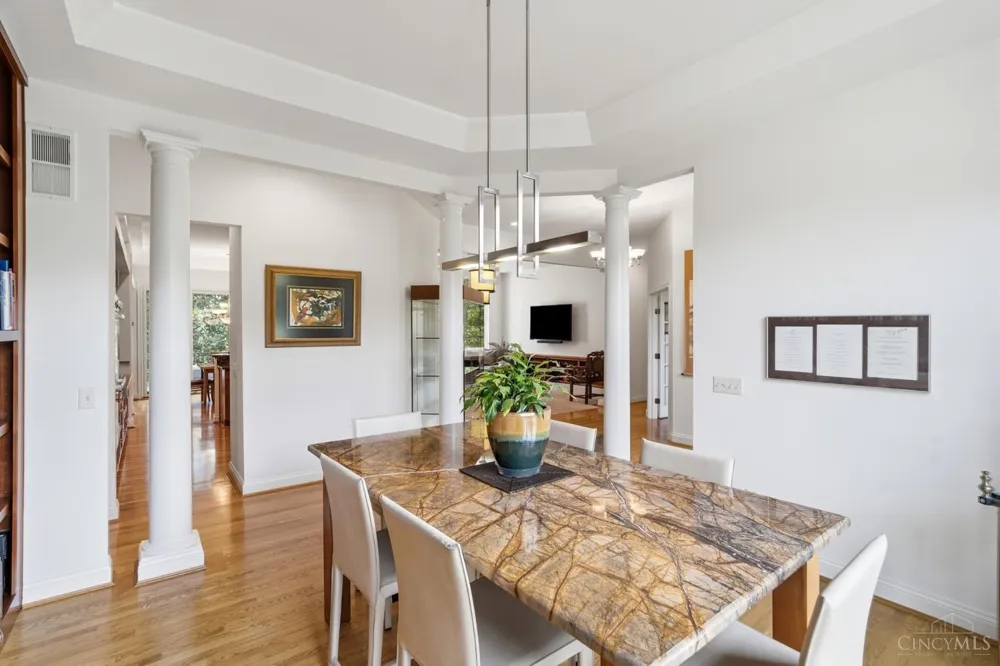 970 River Forest Drive Hamilton, OH 45039