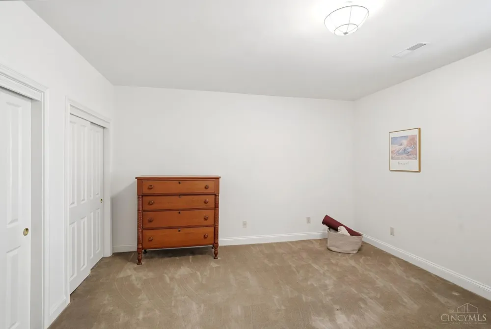 970 River Forest Drive Hamilton, OH 45039