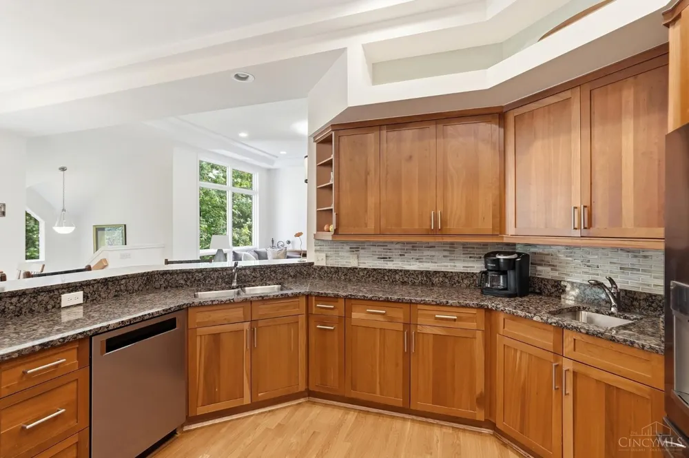 970 River Forest Drive Hamilton, OH 45039