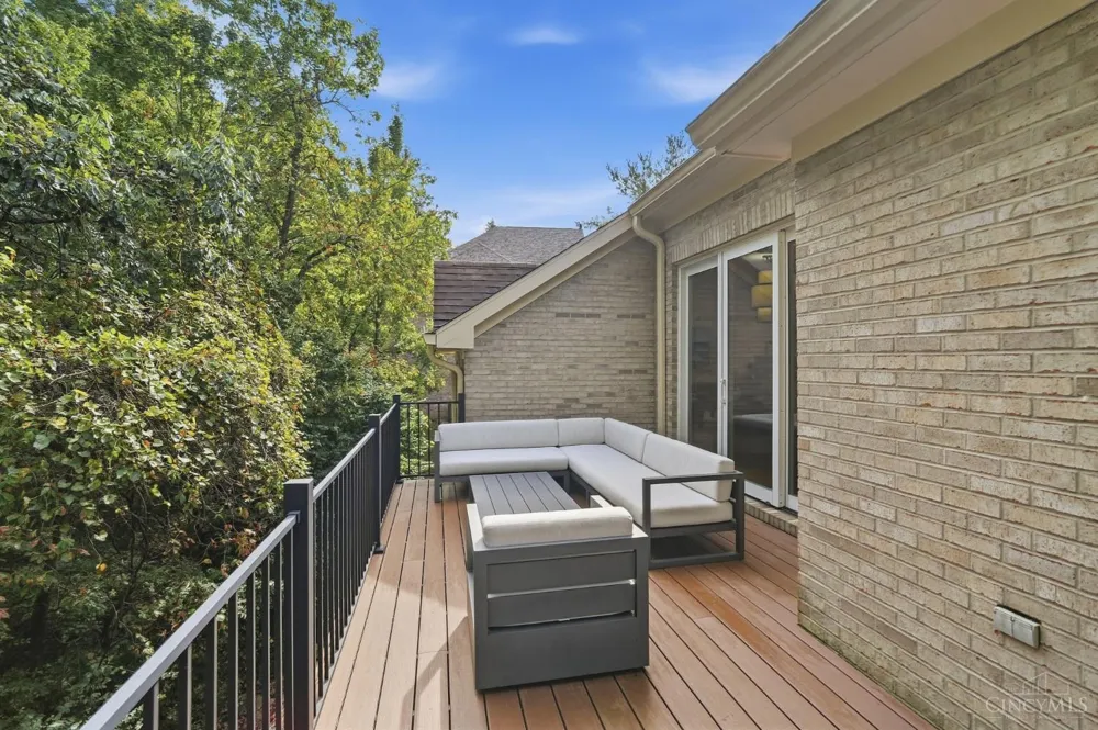 970 River Forest Drive Hamilton, OH 45039