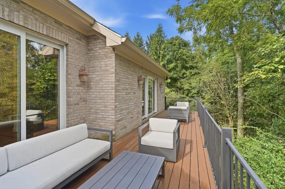 970 River Forest Drive Hamilton, OH 45039
