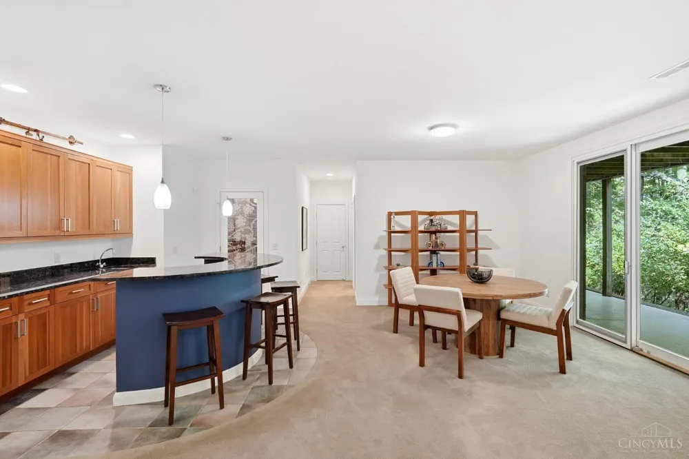 970 River Forest Drive Hamilton, OH 45039