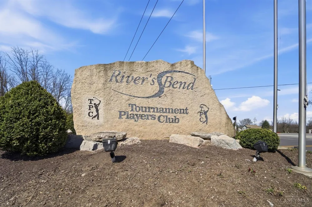 970 River Forest Drive Hamilton, OH 45039
