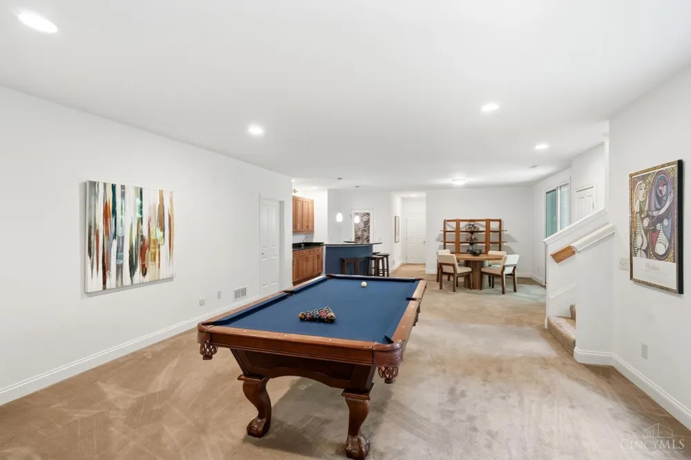 970 River Forest Drive Hamilton, OH 45039