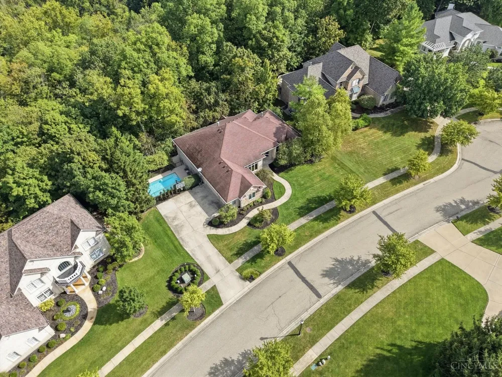 970 River Forest Drive Hamilton, OH 45039