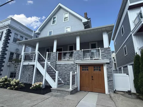 21 S Vassar Sq