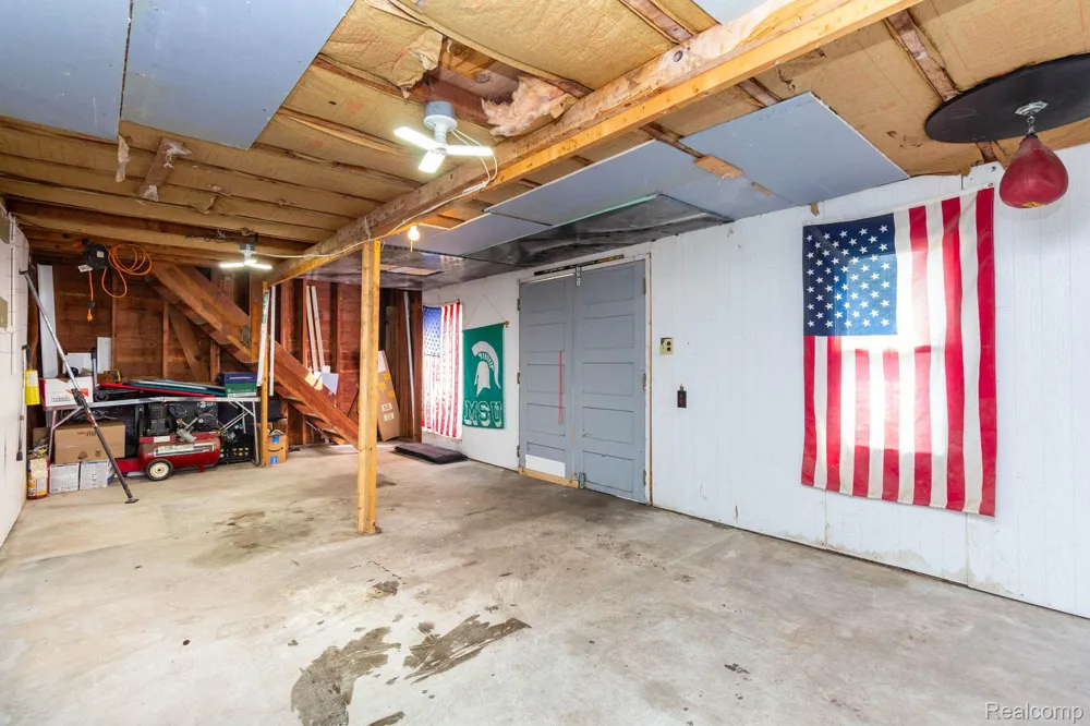 5555 Botsford Avenue Sterling Heights City, MI 48310