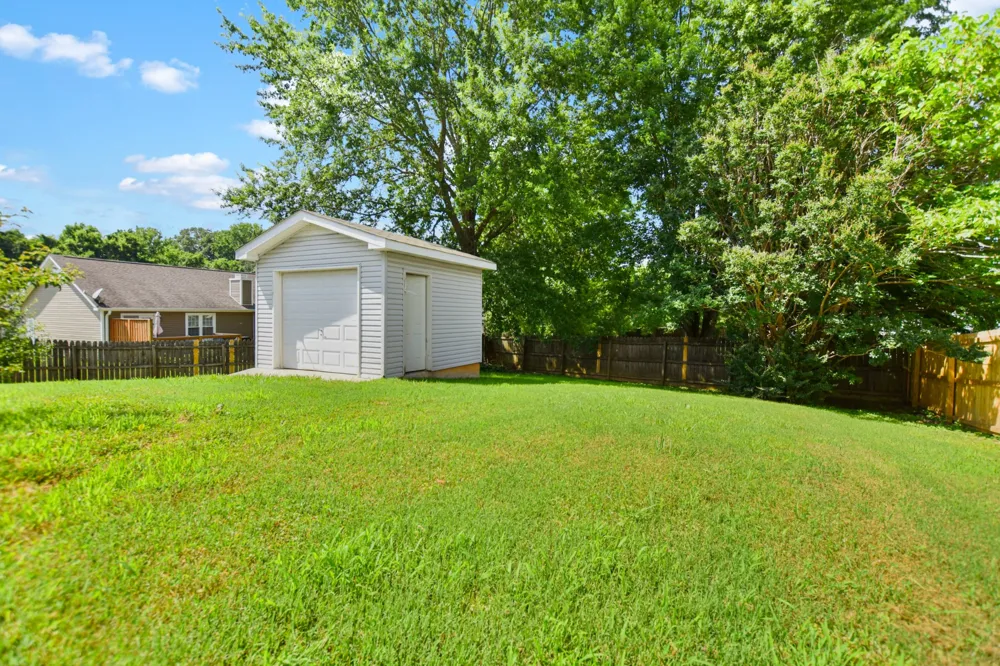 2903 Sarah Beth Court Clarksville, TN 37043