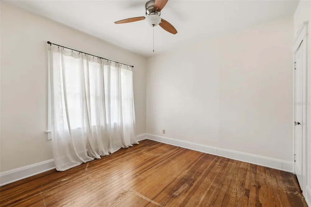 1309 E WILDER AVENUE Tampa, FL 33603