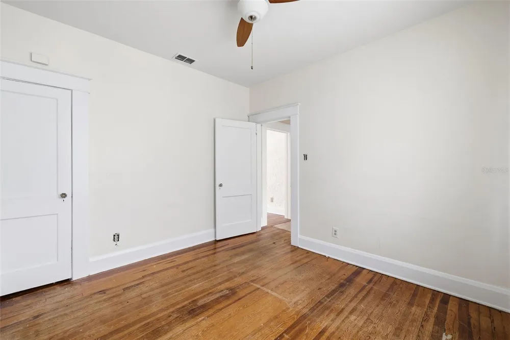 1309 E WILDER AVENUE Tampa, FL 33603