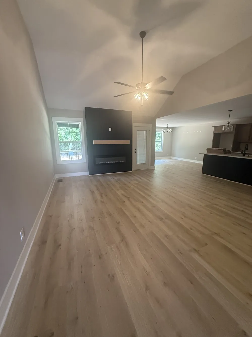 347 Hereford Farms Clarksville, TN 37043