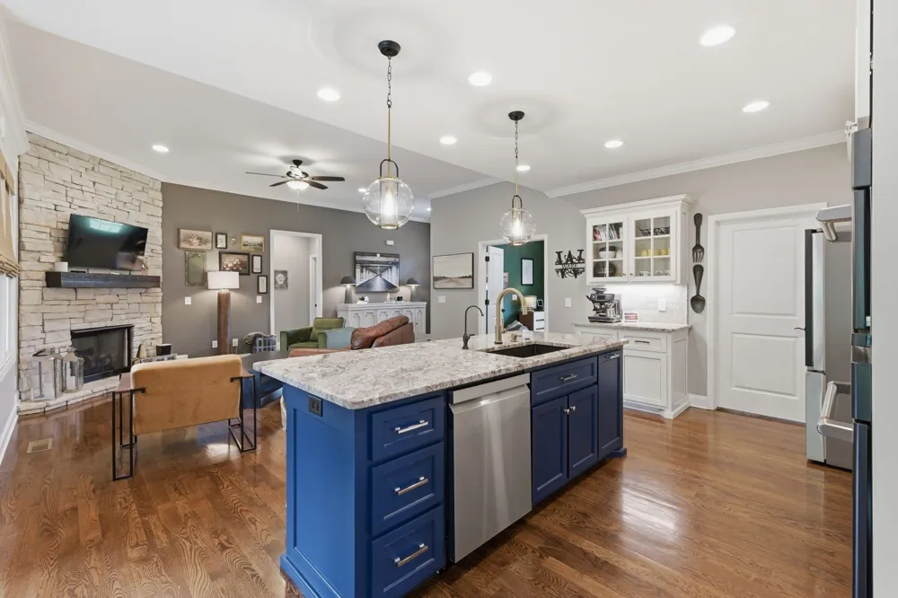 971 Nashs Nook Columbia, TN 38401