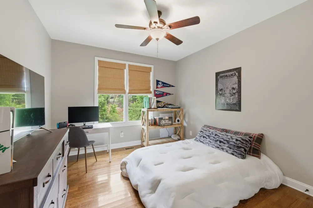 971 Nashs Nook Columbia, TN 38401