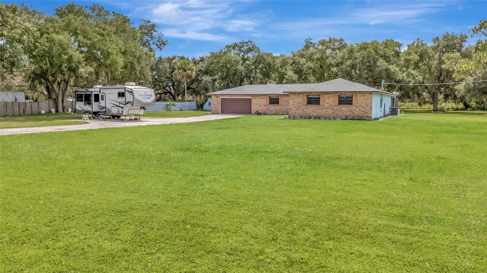 3380 BLOSSOM STREET Kissimmee, FL 34746