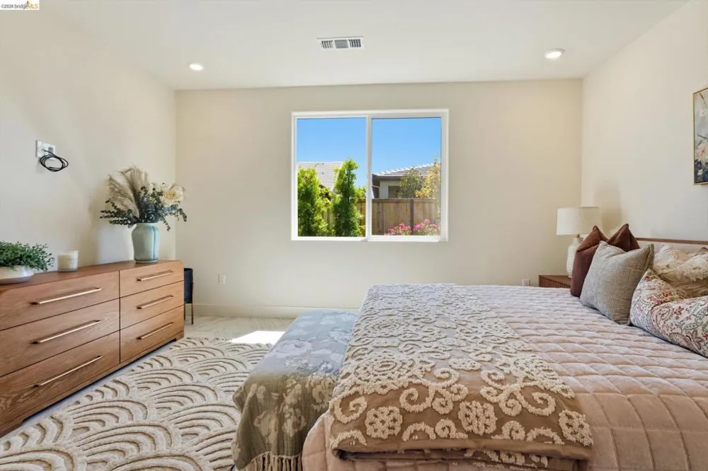 3146 Serena Way Hollister, CA 95023