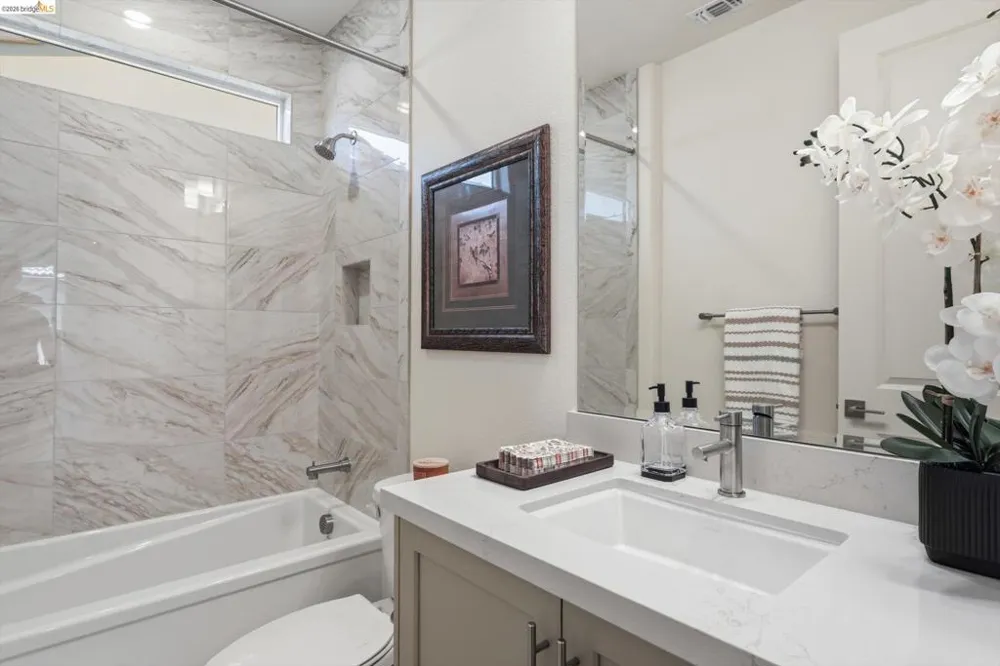 3146 Serena Way Hollister, CA 95023