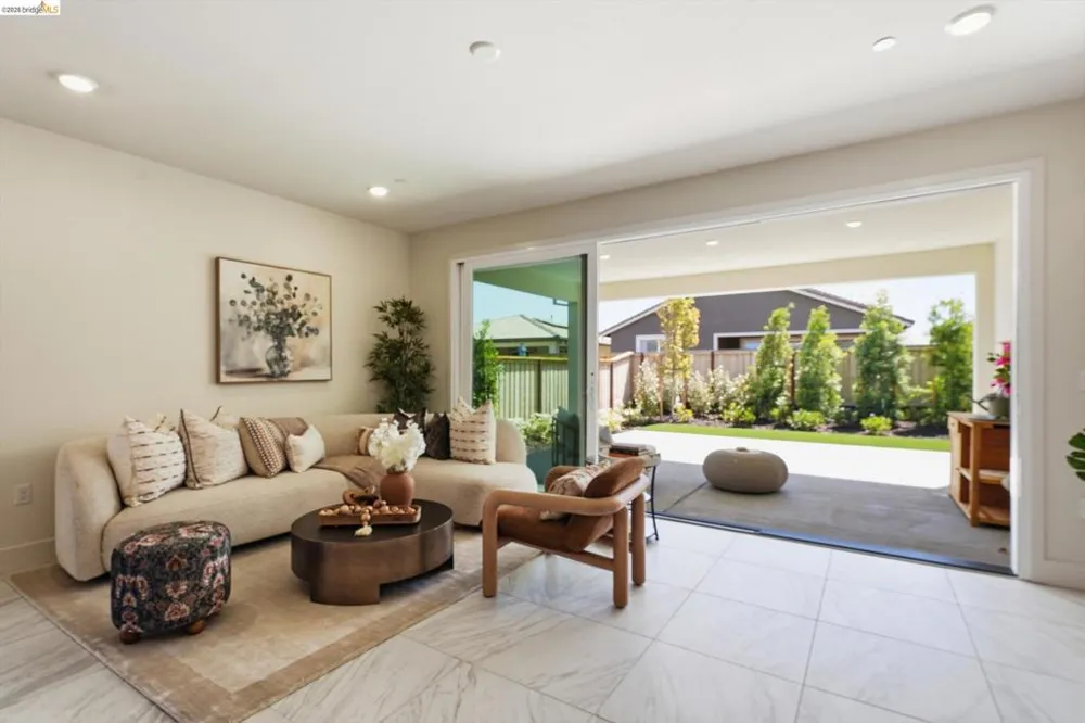 3146 Serena Way Hollister, CA 95023