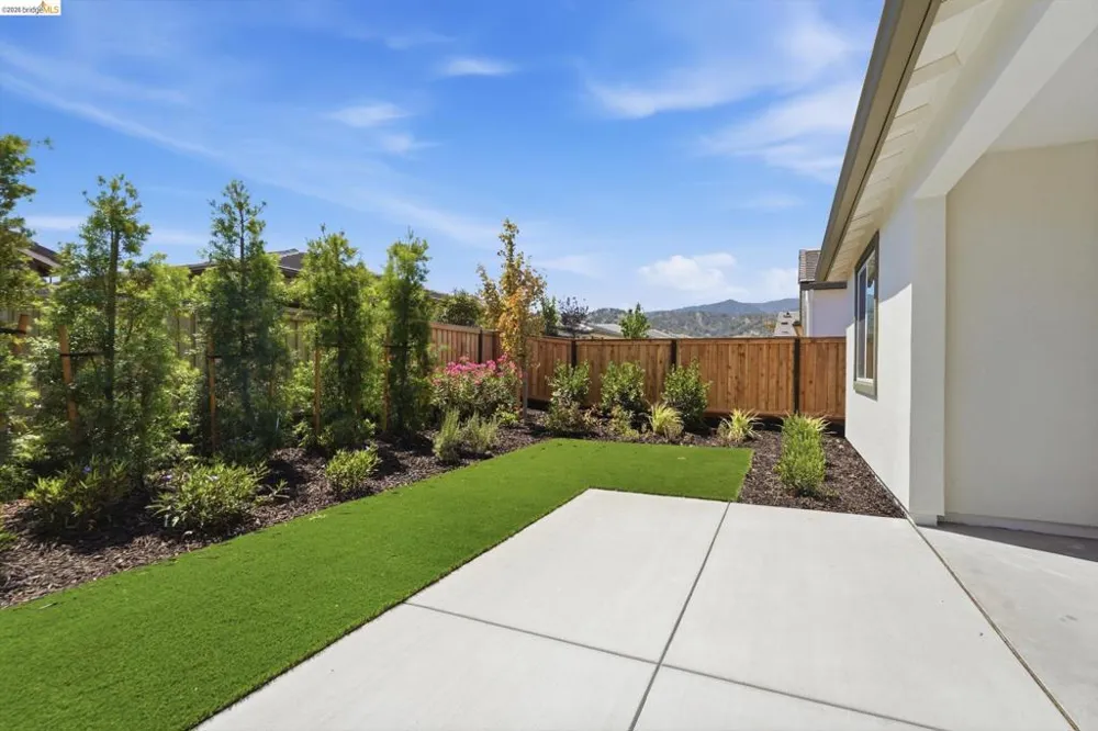 3146 Serena Way Hollister, CA 95023