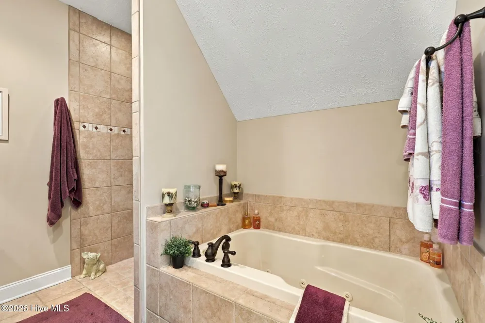 104 Meadows Lane Aberdeen, NC 28315