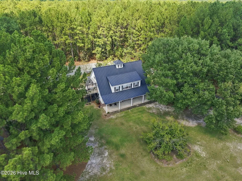 104 Meadows Lane Aberdeen, NC 28315