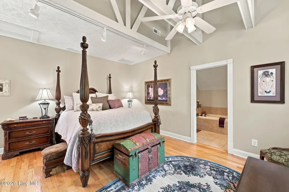 104 Meadows Lane Aberdeen, NC 28315