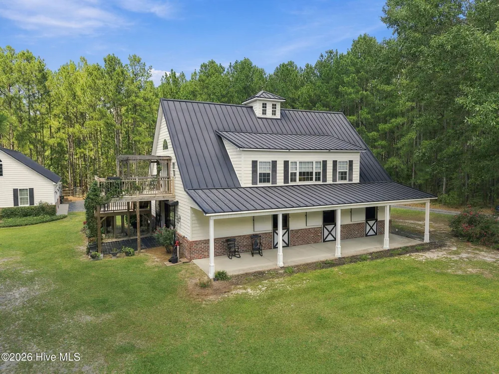 104 Meadows Lane Aberdeen, NC 28315